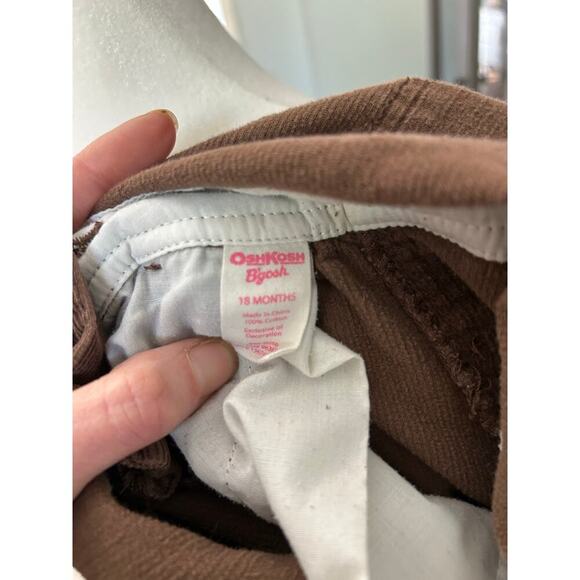 VTG Oshkosh B’Gosh Brown Corduroy Overalls Floral & Butterfly Embroidery 18 mo - Picture 9 of 9